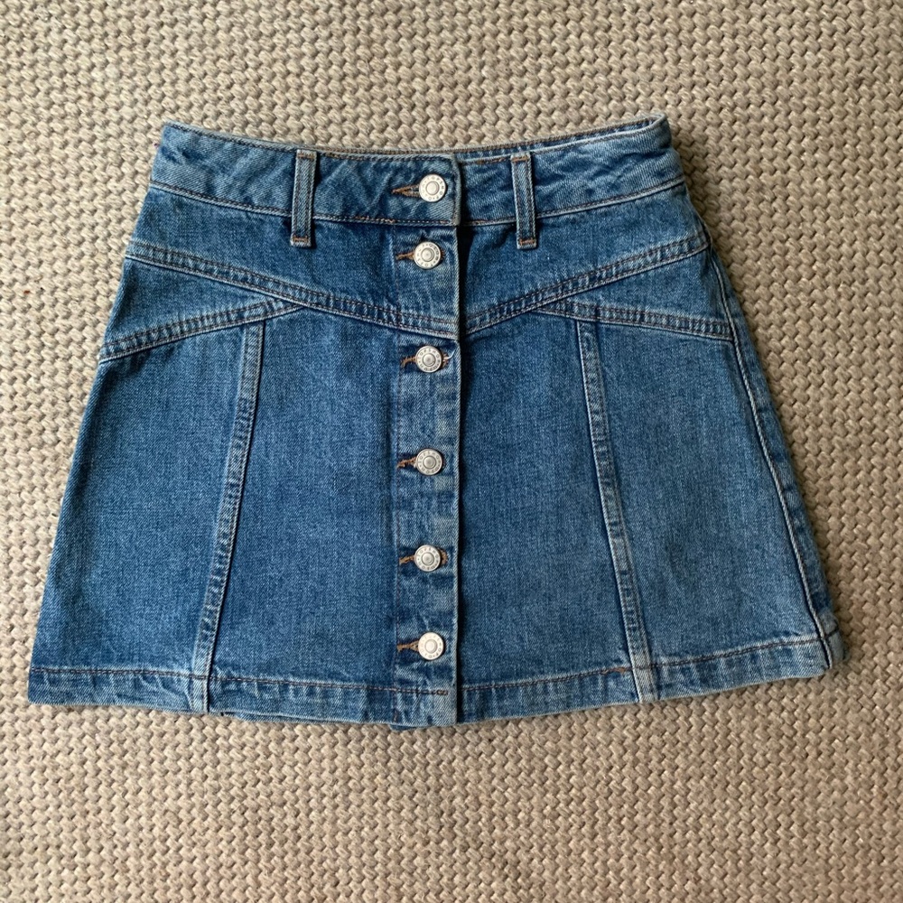 TOPSHOP PETITE DENIM MINI SKIRT